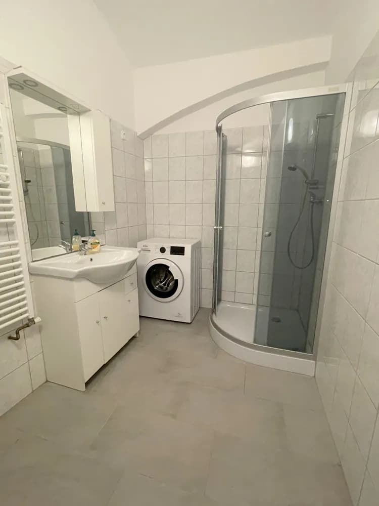 2-Zimmer-Gewerbeimmobilie mieten in Wien – 58 m², € 890 – Bild 9 von 9