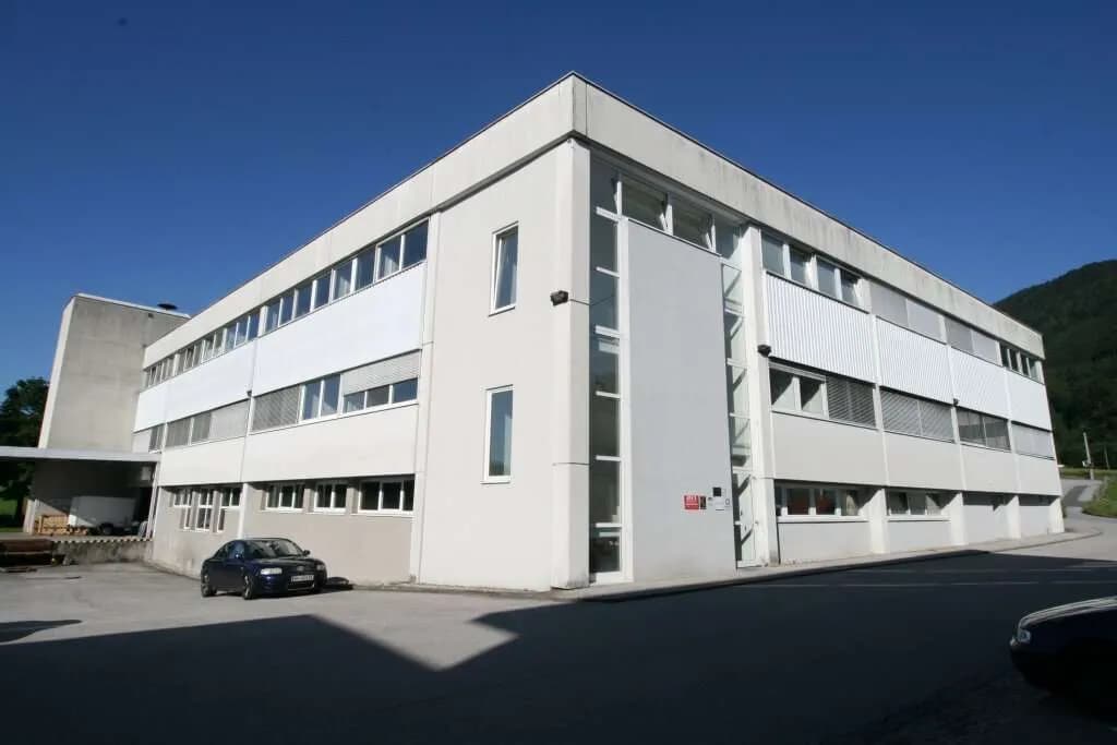 Gewerbeimmobilie mieten in Salzburg-Umgebung – 197 m², € 1.892 – Bild 6 von 8