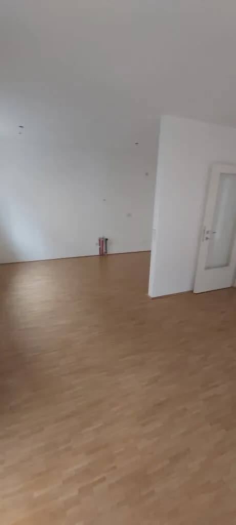 3-Zimmer-Wohnung mieten in Hallein – 81,81 m², € 1.092 – Bild 4 von 8