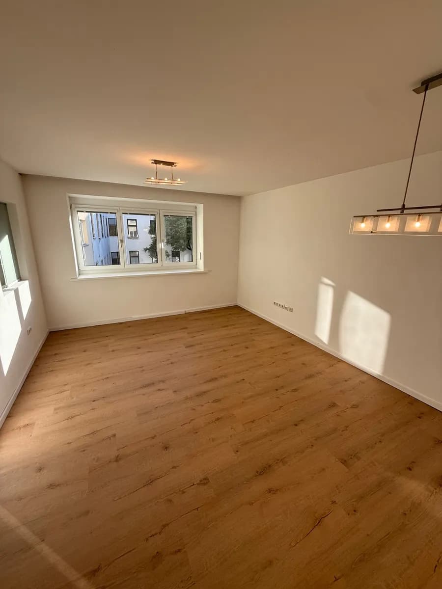 2-Zimmer-Wohnung mieten in Wien – 44 m², € 890 – Bild 1 von 7