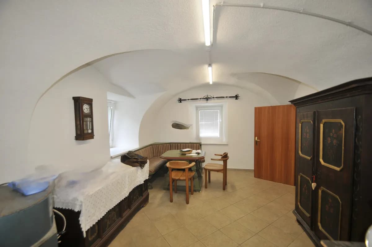 6-Zimmer-Immobilie kaufen in Villach – 350 m², € 370.000 – Bild 5 von 10