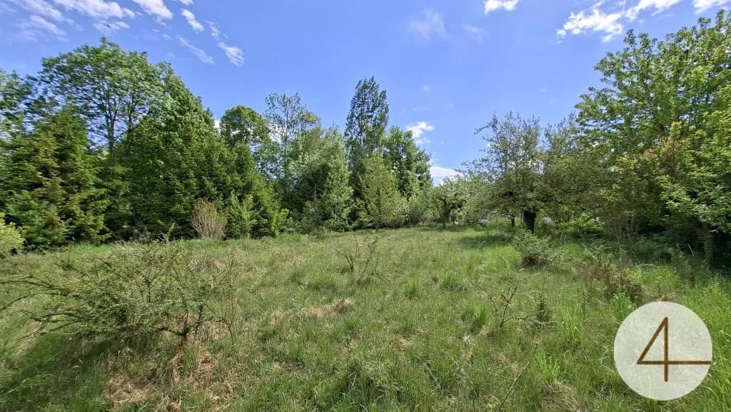 Grundstück kaufen in Sankt Pölten – 1 417 m², € 298.000