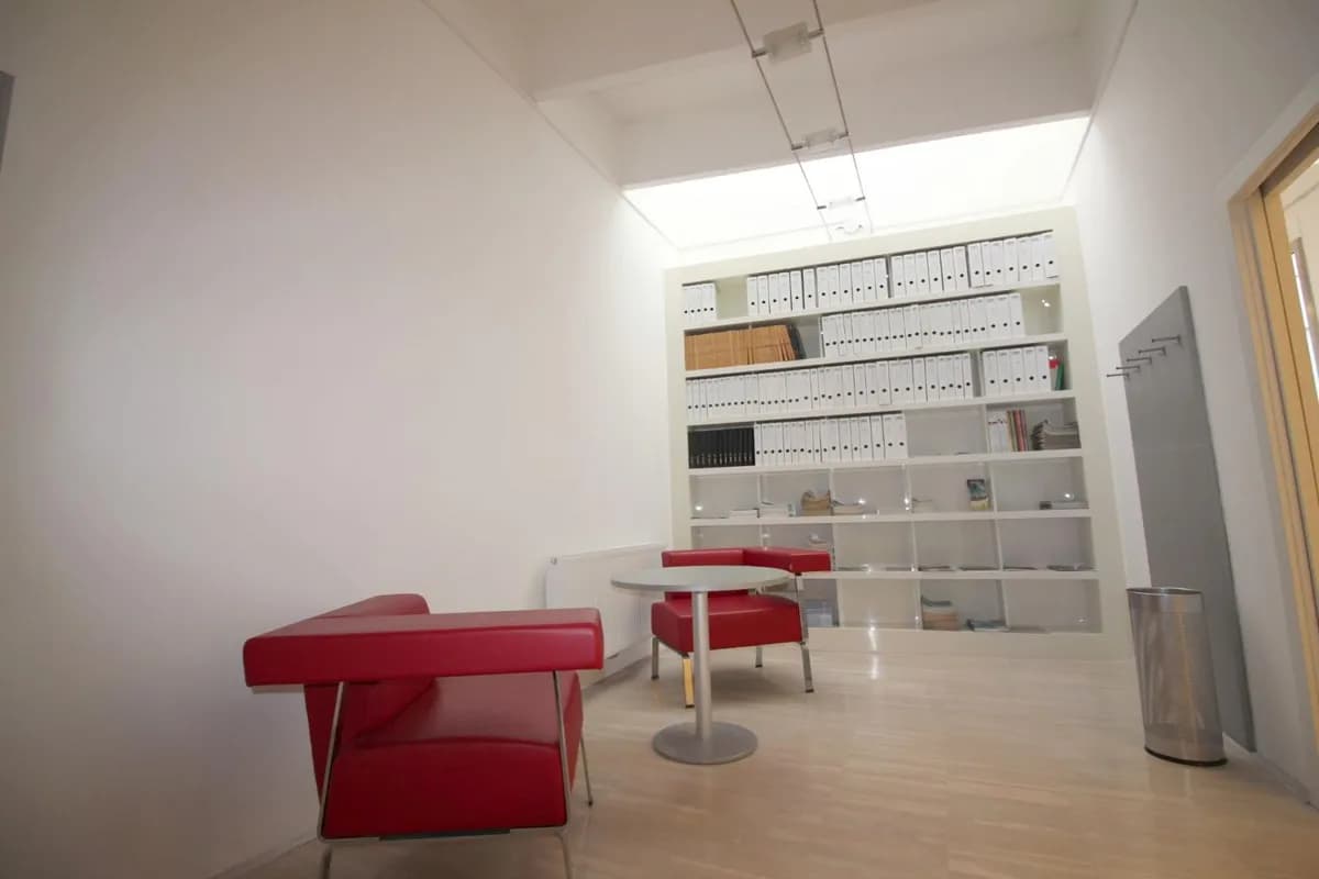 7-Zimmer-Gewerbeimmobilie mieten in Graz – 350 m², € 2.500 – Bild 8 von 9
