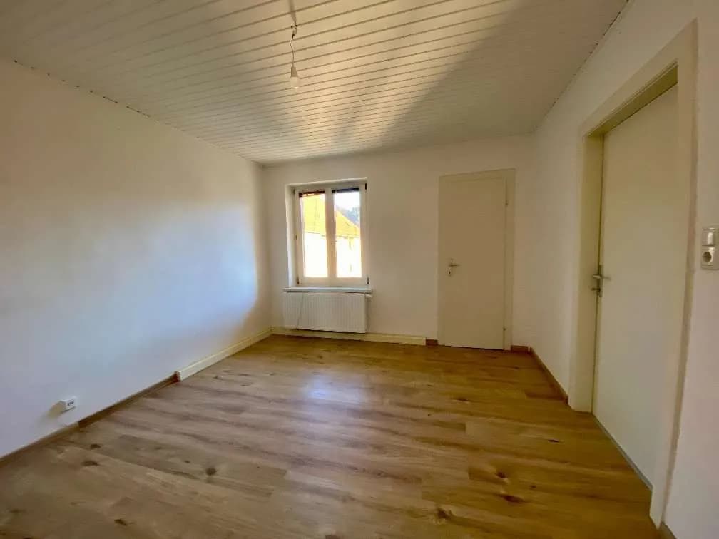 4-Zimmer-Wohnung mieten in Bruck-Mürzzuschlag – 83 m², € 698 – Bild 2 von 5