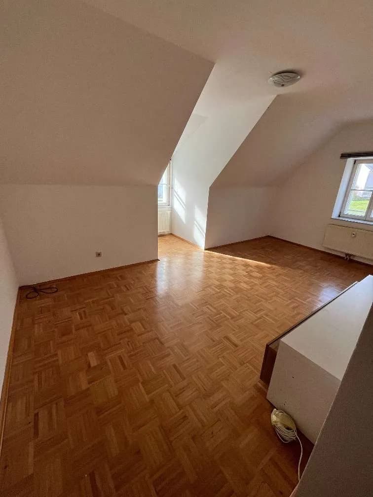 3-Zimmer-Wohnung mieten in Weiz – 100,35 m², € 631 – Bild 2 von 11