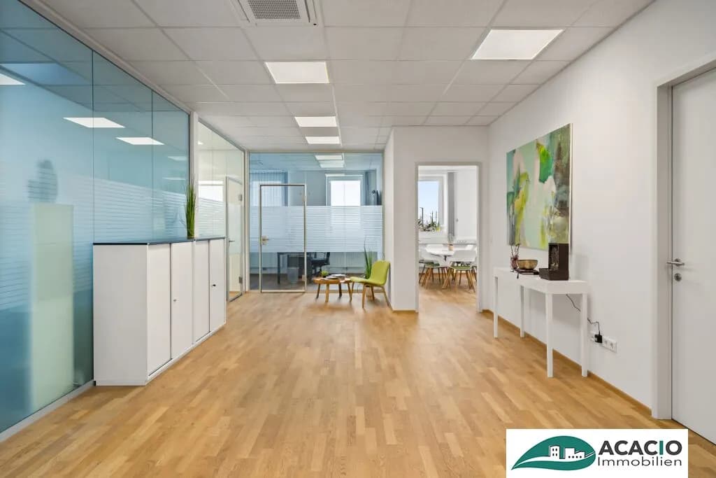 Gewerbeimmobilie mieten in Tulln – 197 m², € 2.933