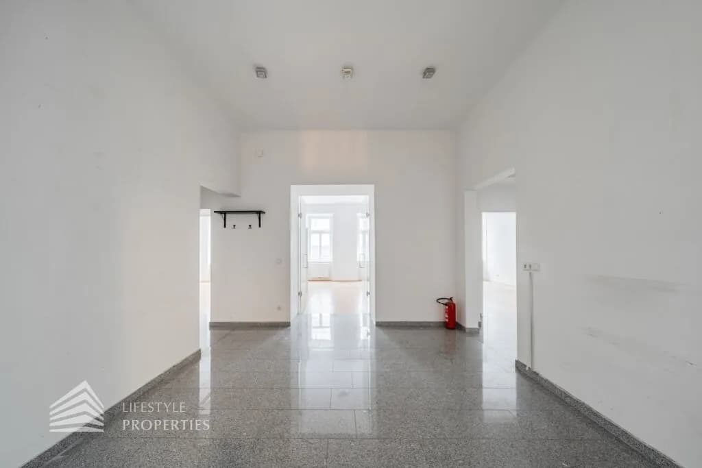 5-Zimmer-Gewerbeimmobilie mieten in Wien – 135 m², € 1.969