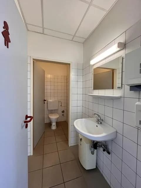 Gewerbeimmobilie mieten in Linz Land – 103 m², € 1.099 – Bild 5 von 6