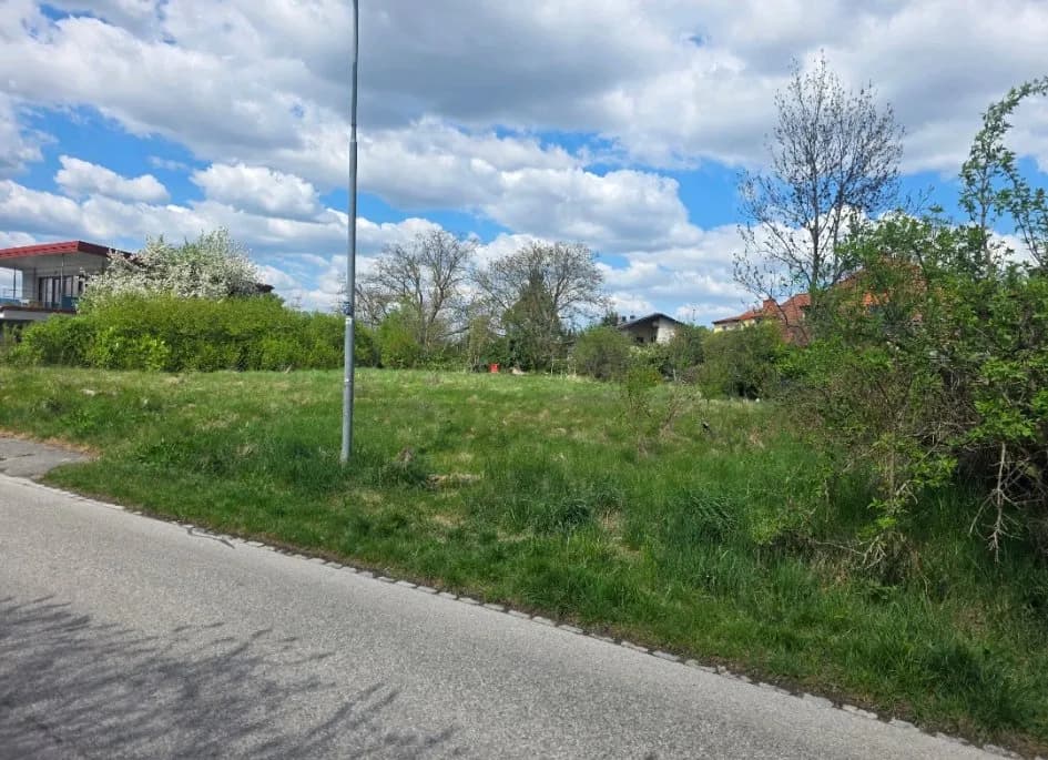 Grundstück kaufen in Sankt Pölten – 1 307 m², € 599.000