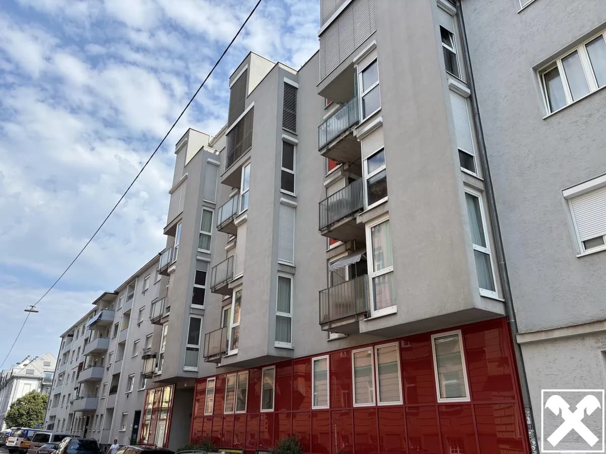 3-Zimmer-Wohnung kaufen in Linz – 92 m², € 349.000 – Bild 1 von 26