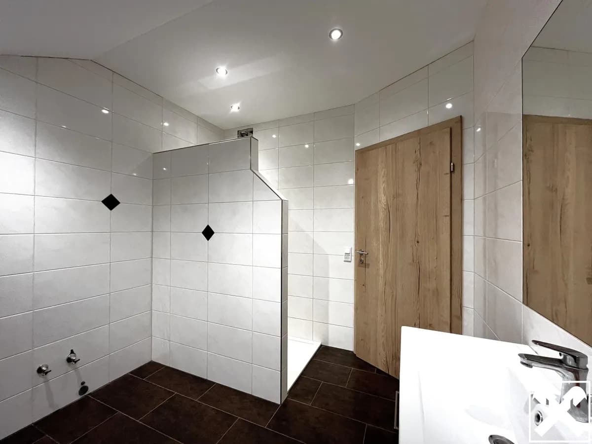 5-Zimmer-Haus kaufen in Vöcklabruck – 166 m², € 645.000 – Bild 9 von 20
