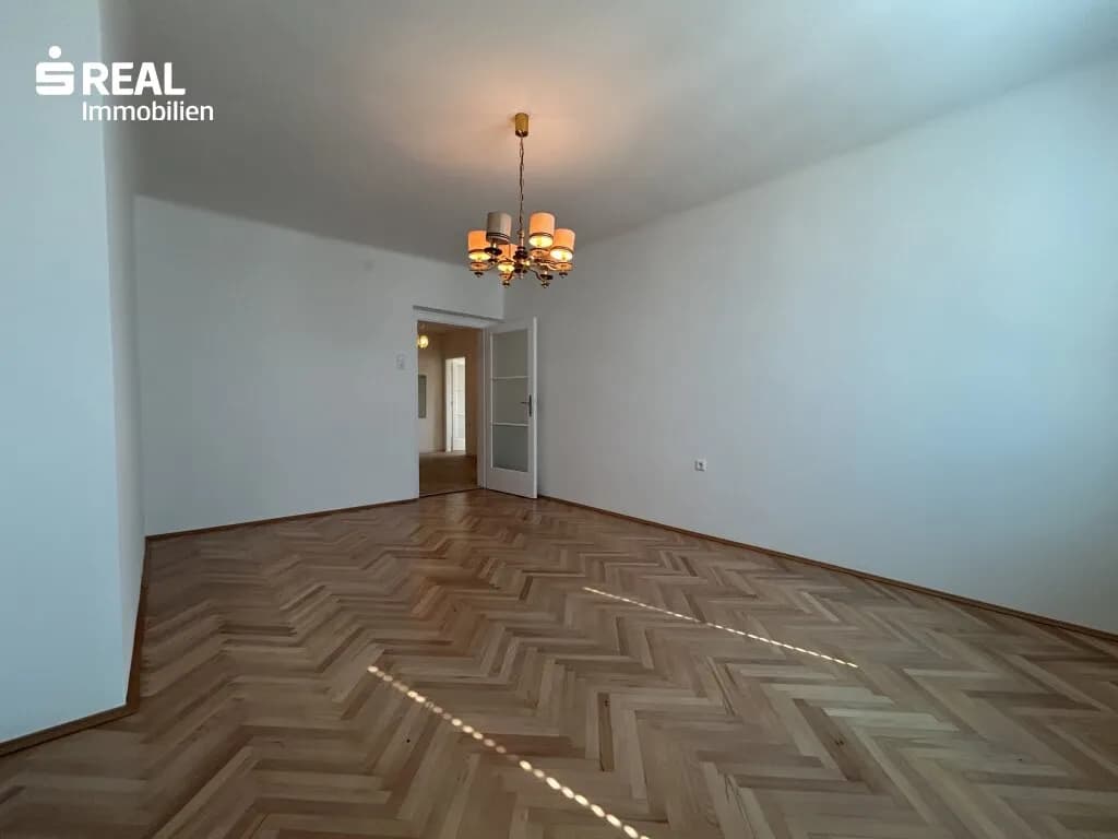 3-Zimmer-Wohnung kaufen in Graz – 100 m², € 179.000