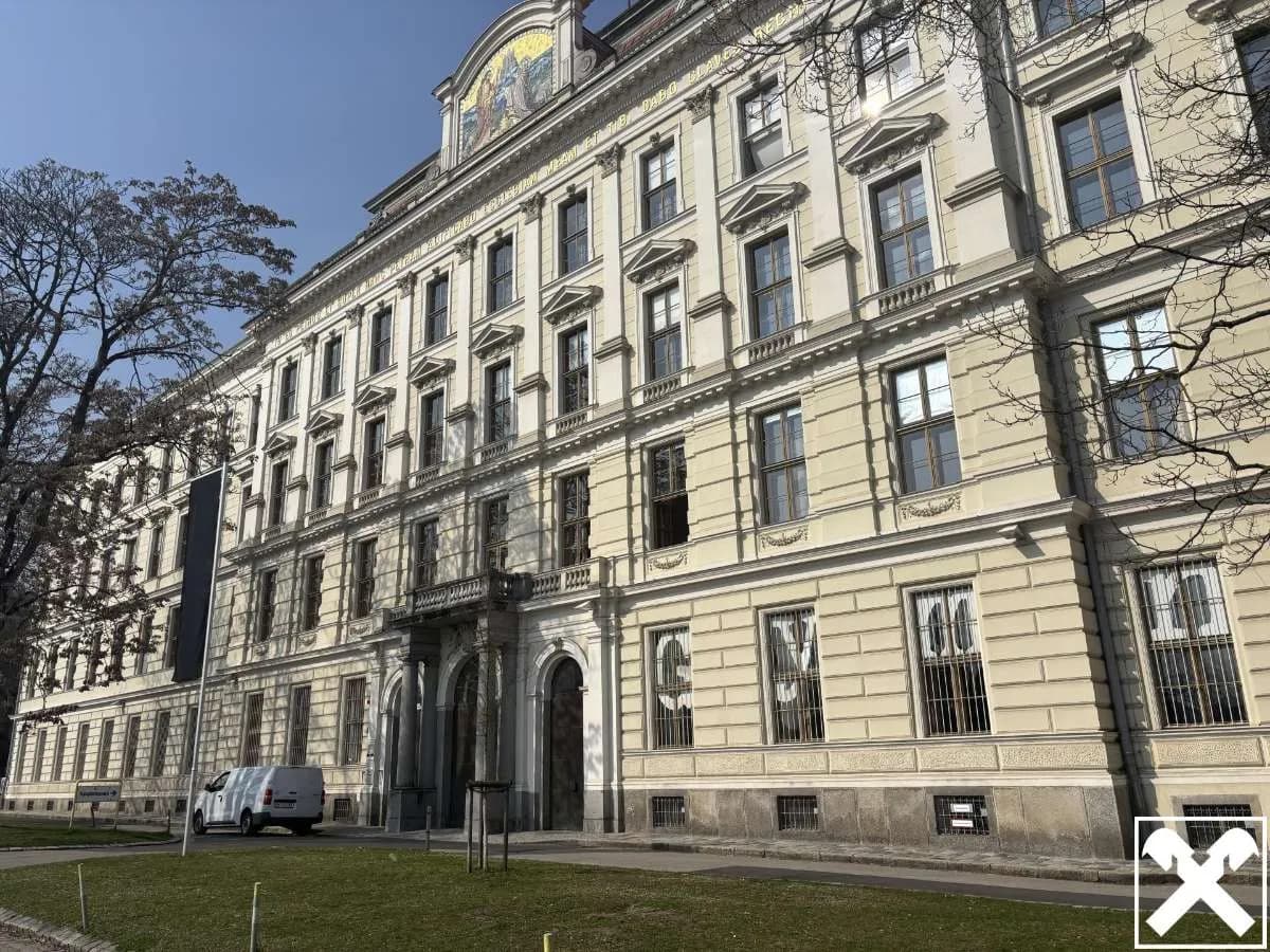 4-Zimmer-Gewerbeimmobilie mieten in Linz – 175 m², € 2.306