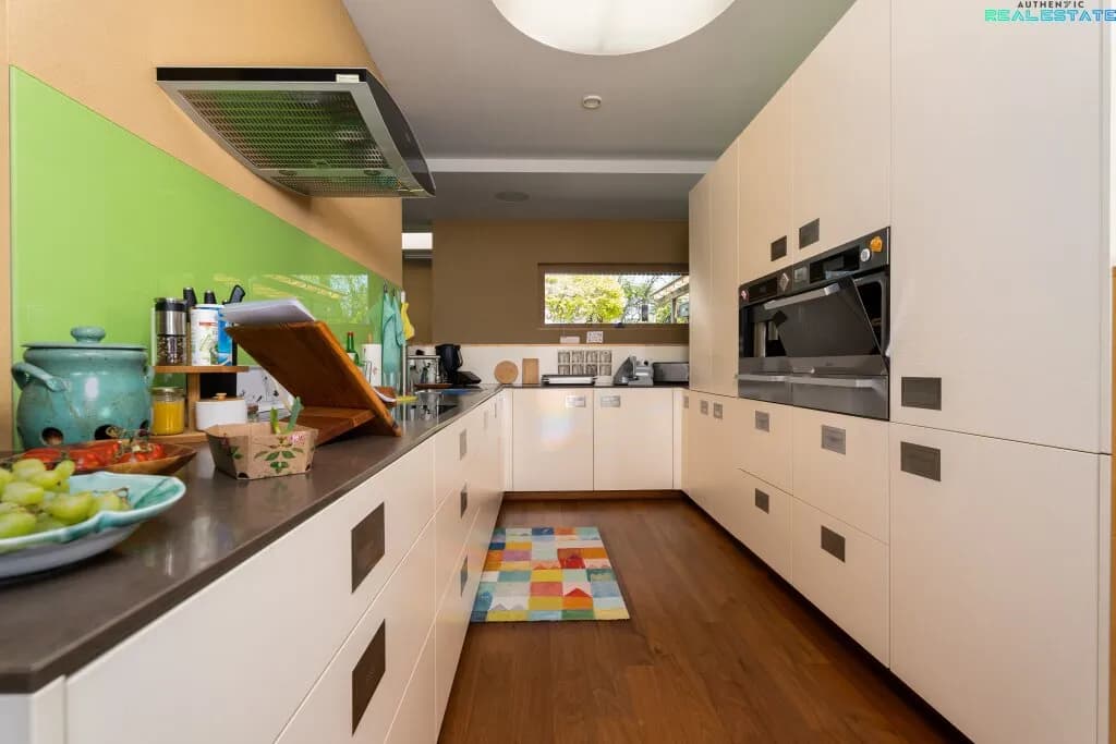 5-Zimmer-Haus kaufen in Mistelbach – 220 m², € 995.000 – Bild 43 von 47