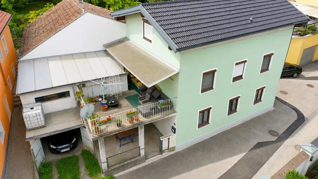 Haus kaufen in Braunau am Inn – 120 m², € 199.999
