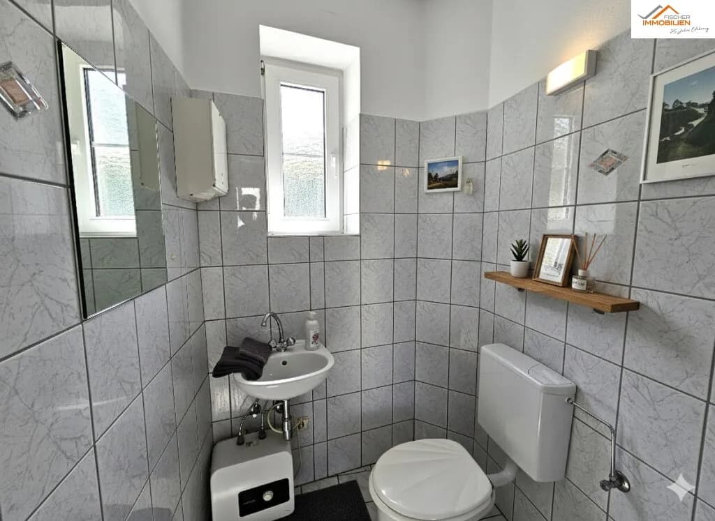4-Zimmer-Gewerbeimmobilie mieten in Neunkirchen – 99 m², € 825 – Bild 8 von 9