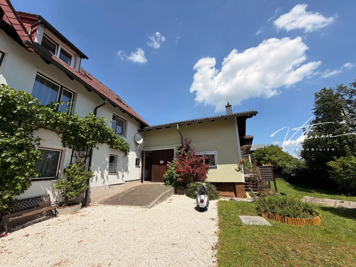 Haus kaufen in Vöcklabruck – 339 m², € 899.000 – Bild 2 von 14