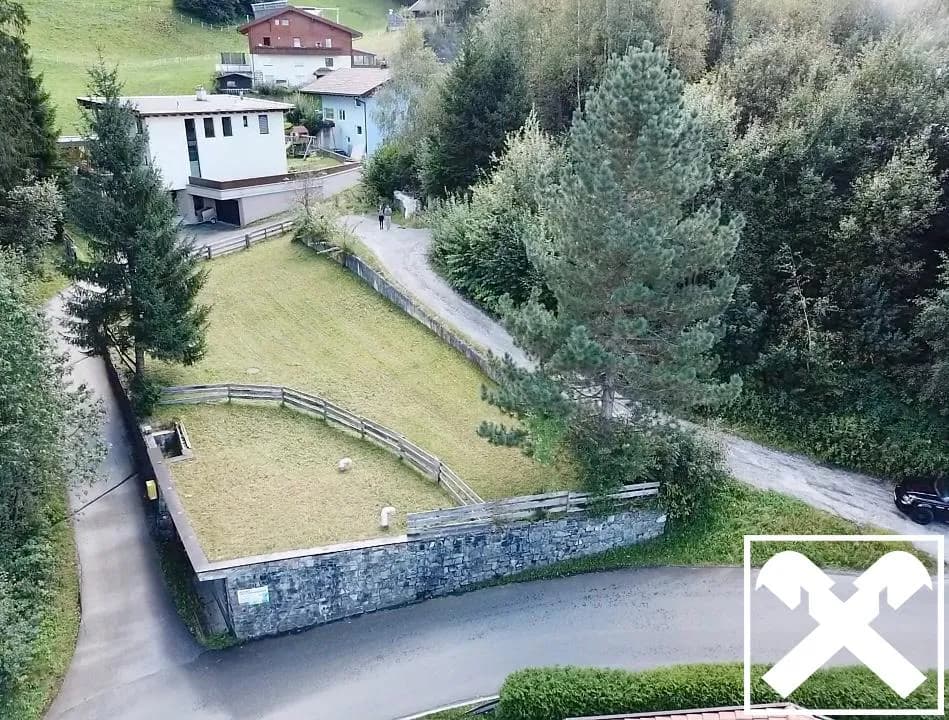 Grundstück kaufen in Schwaz – 546 m², € 295.000