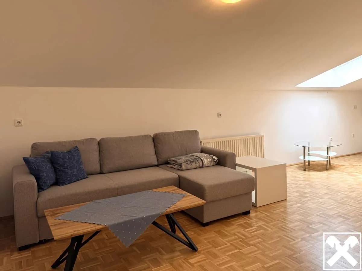 4-Zimmer-Wohnung mieten in Rohrbach – 104 m², € 950 – Bild 7 von 13