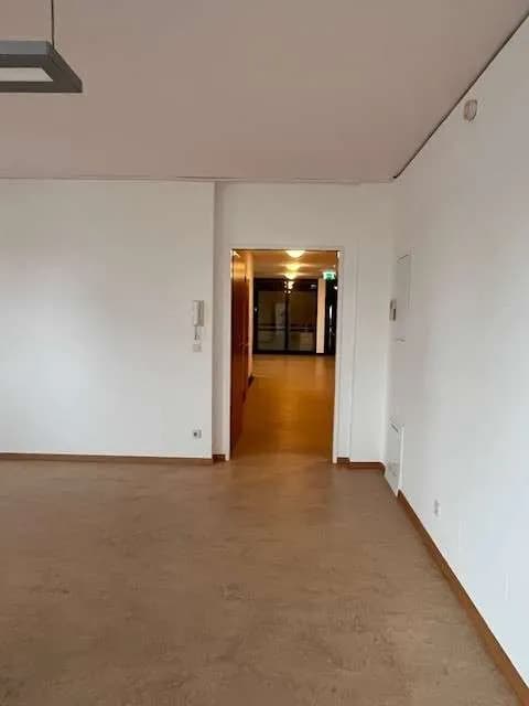 2-Zimmer-Gewerbeimmobilie mieten in Eisenstadt – 60 m², € 776 – Bild 7 von 10