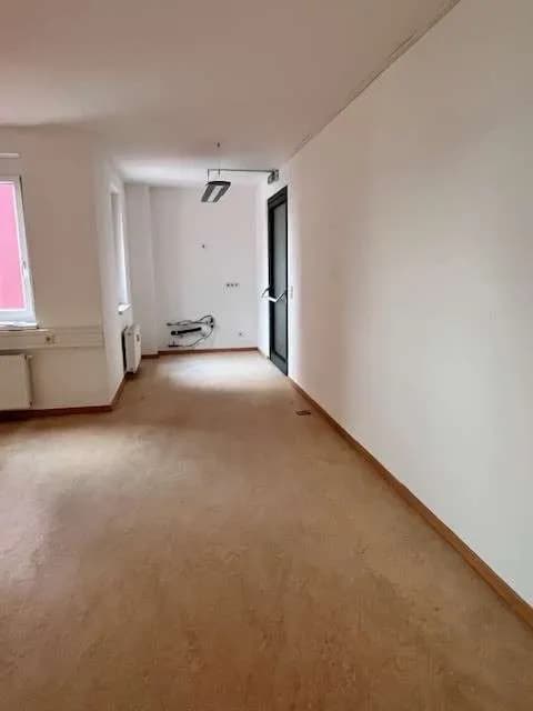 2-Zimmer-Gewerbeimmobilie mieten in Eisenstadt – 60 m², € 776 – Bild 8 von 10