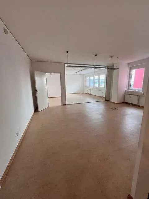 2-Zimmer-Gewerbeimmobilie mieten in Eisenstadt – 60 m², € 776 – Bild 9 von 10