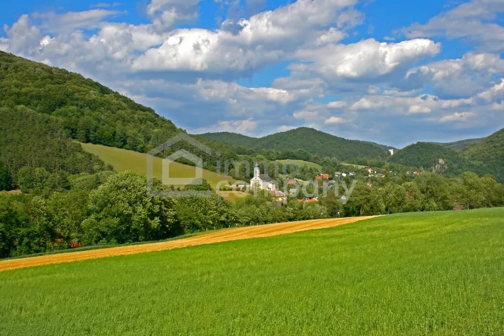 5-Zimmer-Haus kaufen in Baden – 251 m², € 145.000