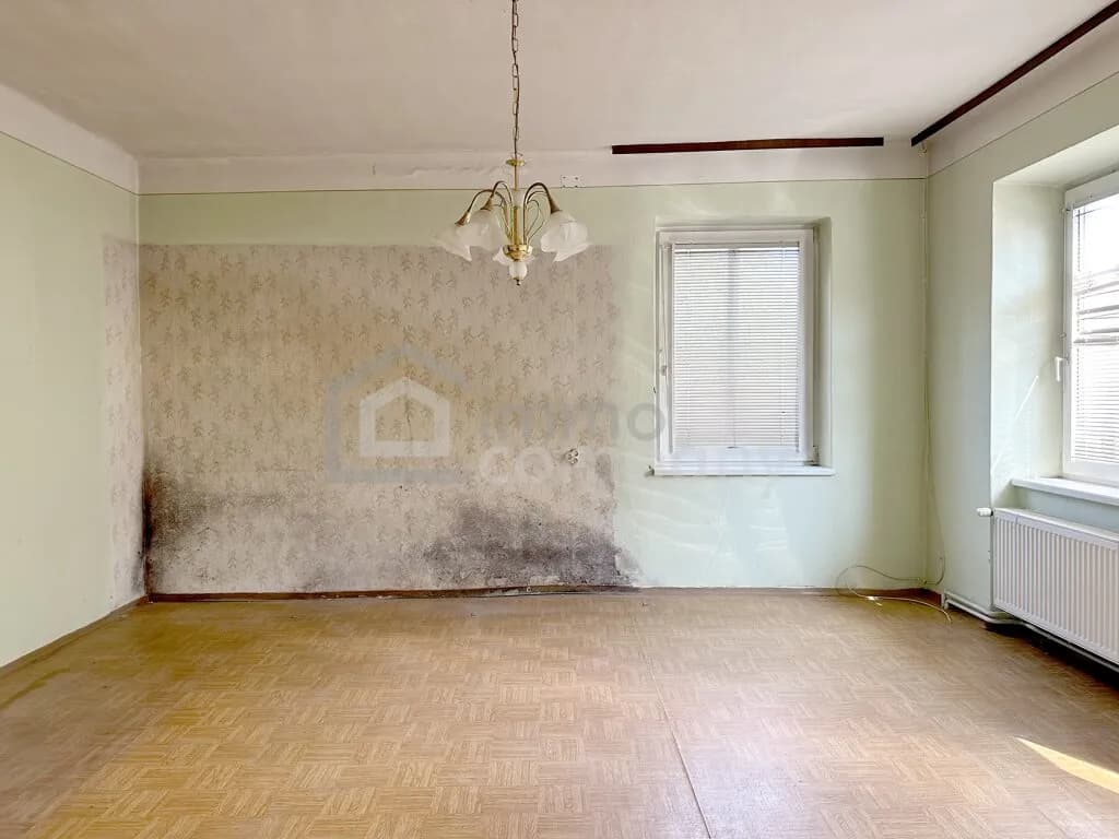 5-Zimmer-Haus kaufen in Baden – 251 m², € 145.000 – Bild 8 von 16