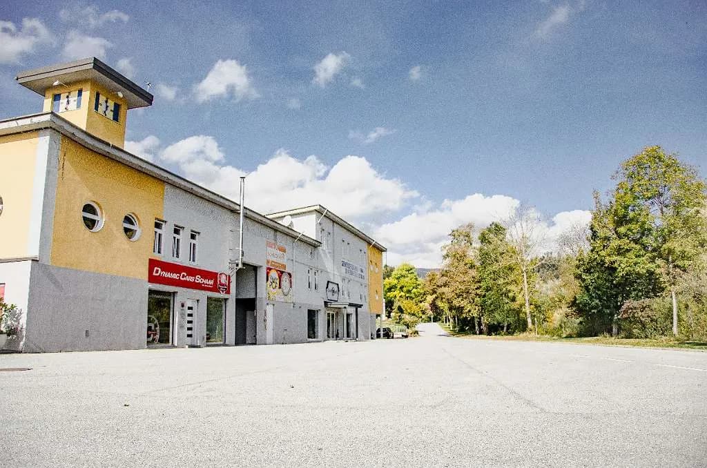 1-Zimmer-Gewerbeimmobilie mieten in Weiz – 105 m², € 630 – Bild 6 von 6