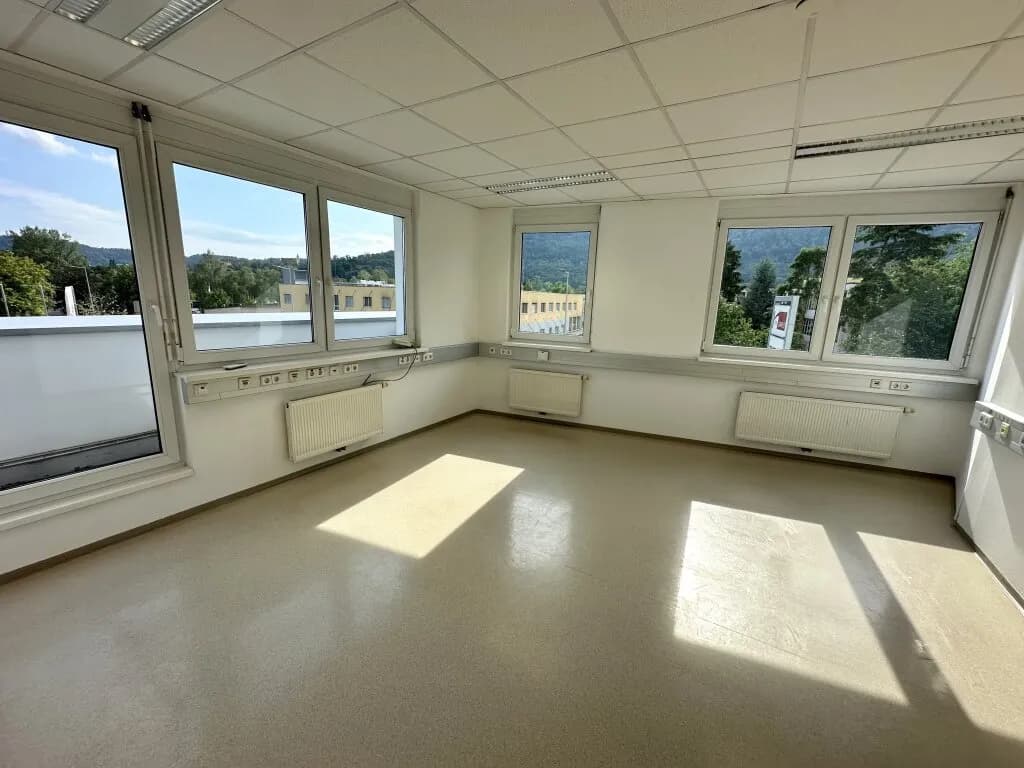 3-Zimmer-Gewerbeimmobilie mieten in Graz – 93 m², € 9 – Bild 6 von 13