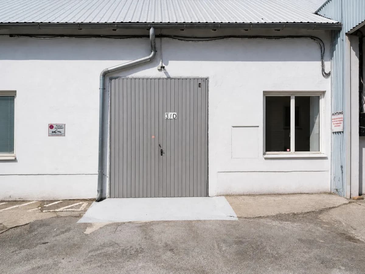 Gewerbeimmobilie mieten in Wiener Neustadt Land – 97 m², € 899