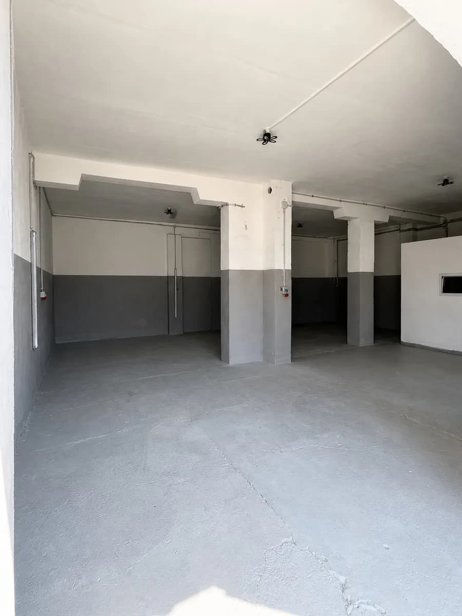 Gewerbeimmobilie mieten in Wiener Neustadt Land – 97 m², € 899 – Bild 2 von 9