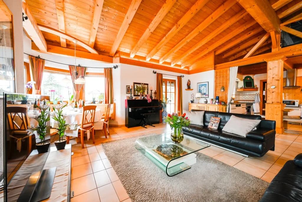4-Zimmer-Haus kaufen in Kitzbühel – 300 m², € 1.290.000 – Bild 2 von 15