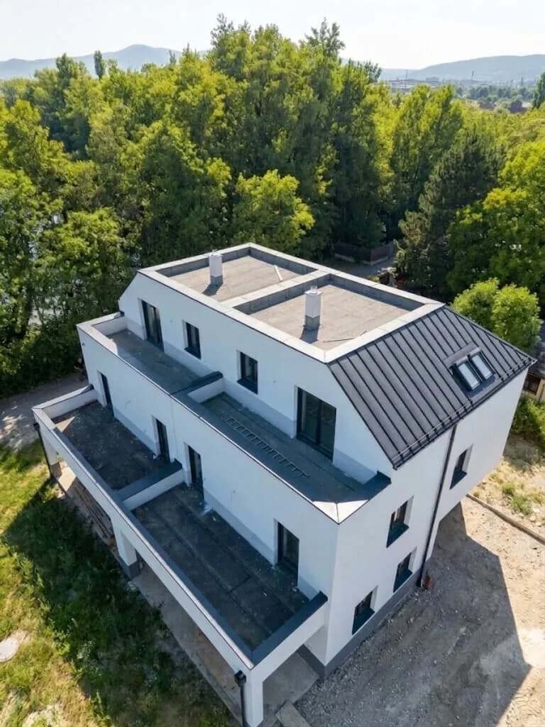 5-Zimmer-Haus kaufen in Baden – 162,92 m², € 679.000 – Bild 1 von 13