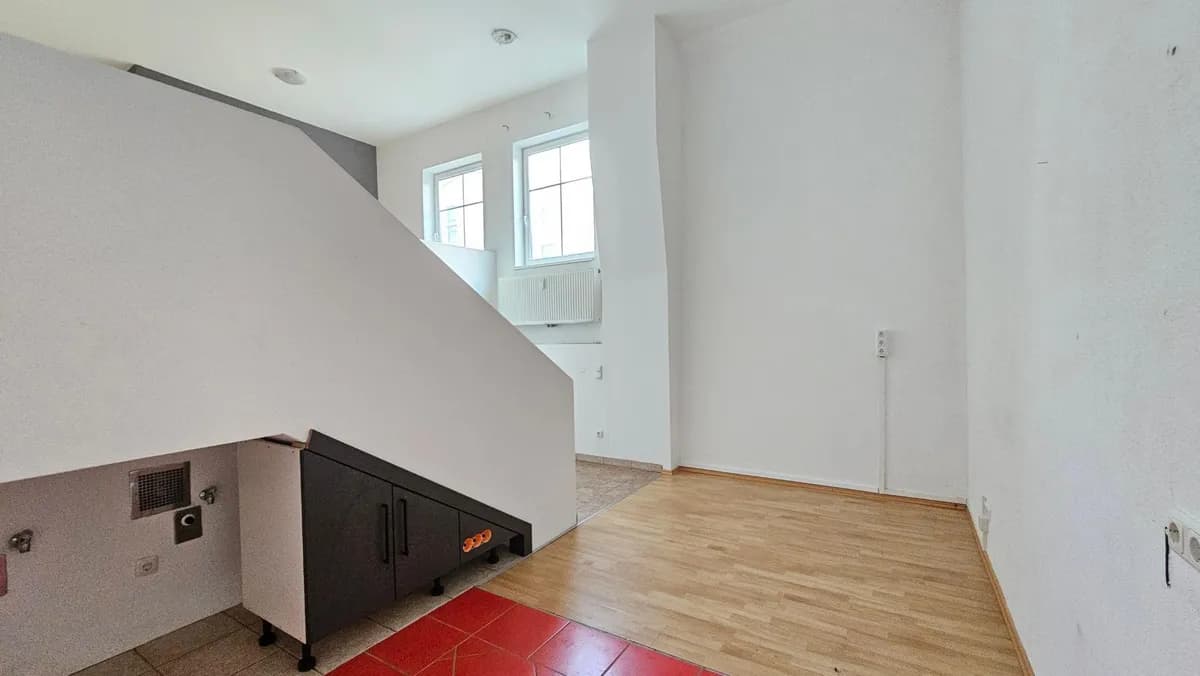 3-Zimmer-Gewerbeimmobilie mieten in Steyr – 97 m², € 809 – Bild 7 von 11