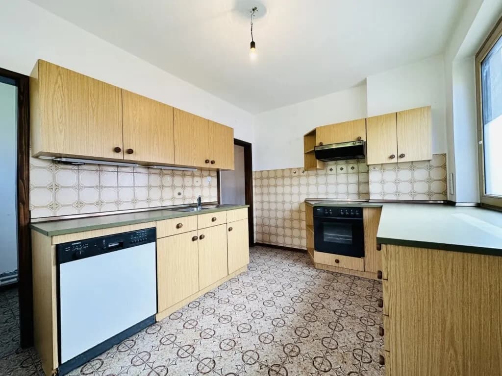 Wohnung mieten in Neunkirchen – 68,74 m², € 535 – Bild 9 von 10