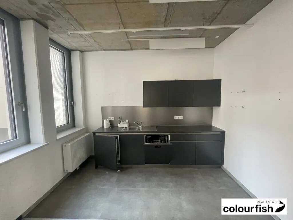Gewerbeimmobilie mieten in Wien – 1 624 m², € 36.978 – Bild 9 von 14