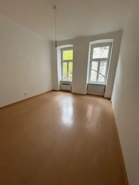 1-Zimmer-Wohnung mieten in Wien – 40,42 m², € 549