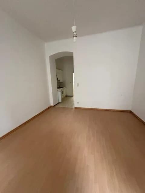 1-Zimmer-Wohnung mieten in Wien – 40,42 m², € 549 – Bild 2 von 11