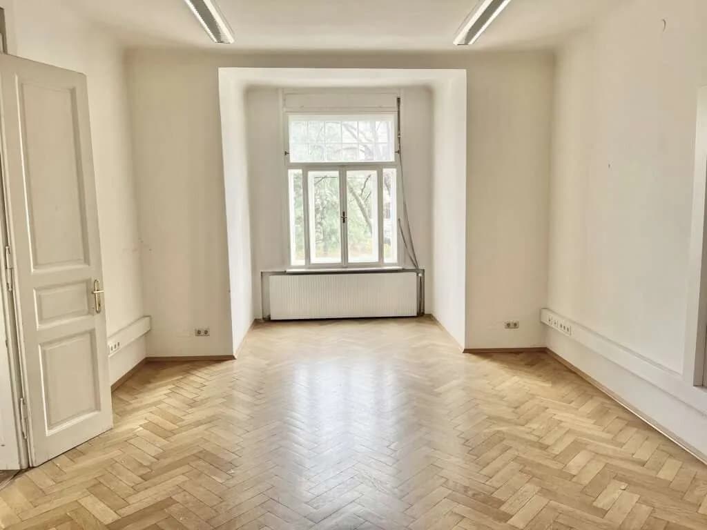8-Zimmer-Wohnung mieten in Graz – 208 m², € 2.654 – Bild 5 von 18