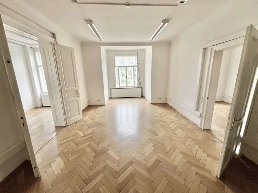 8-Zimmer-Wohnung mieten in Graz – 208 m², € 2.654 – Bild 17 von 18