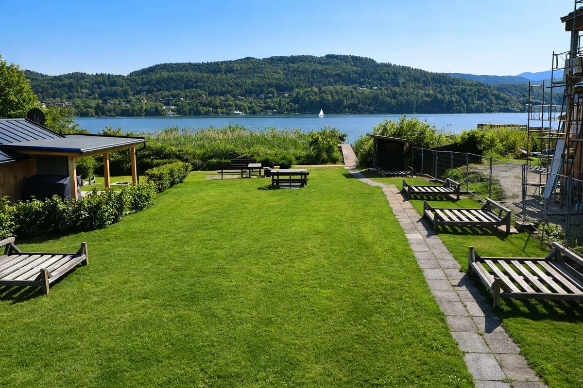 Grundstück kaufen in Klagenfurt Land – 1 718 m², € 5.850.000 – Bild 2 von 4