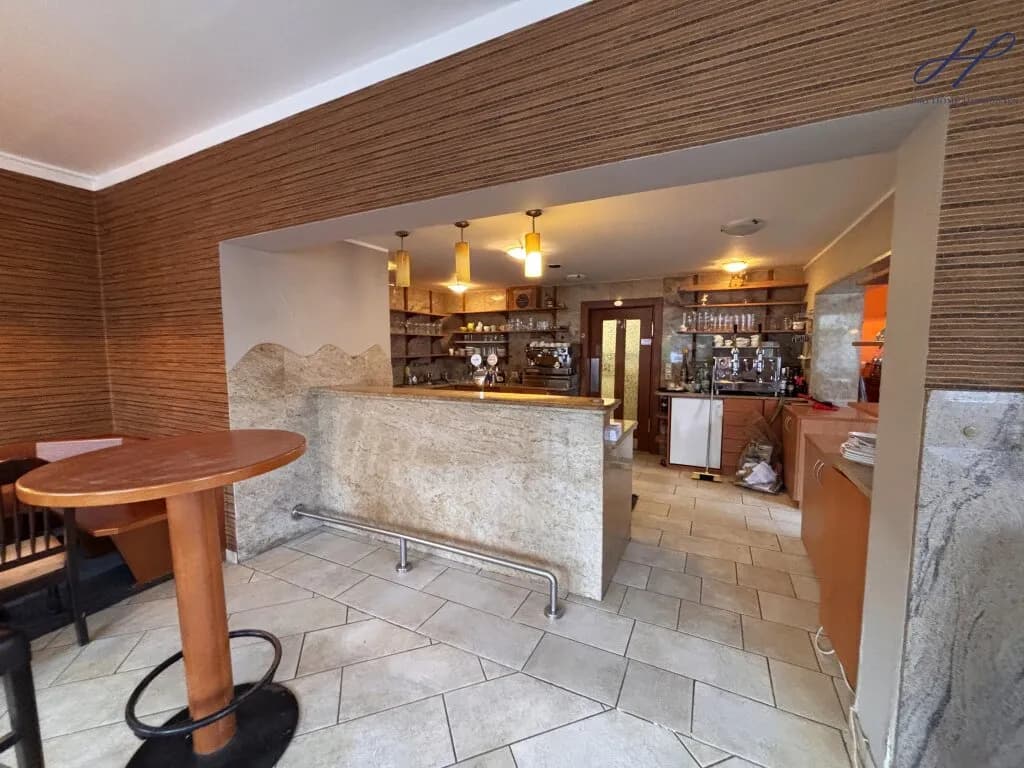 Gewerbeimmobilie mieten in Wiener Neustadt Land – 128 m², € 2.300 – Bild 4 von 13