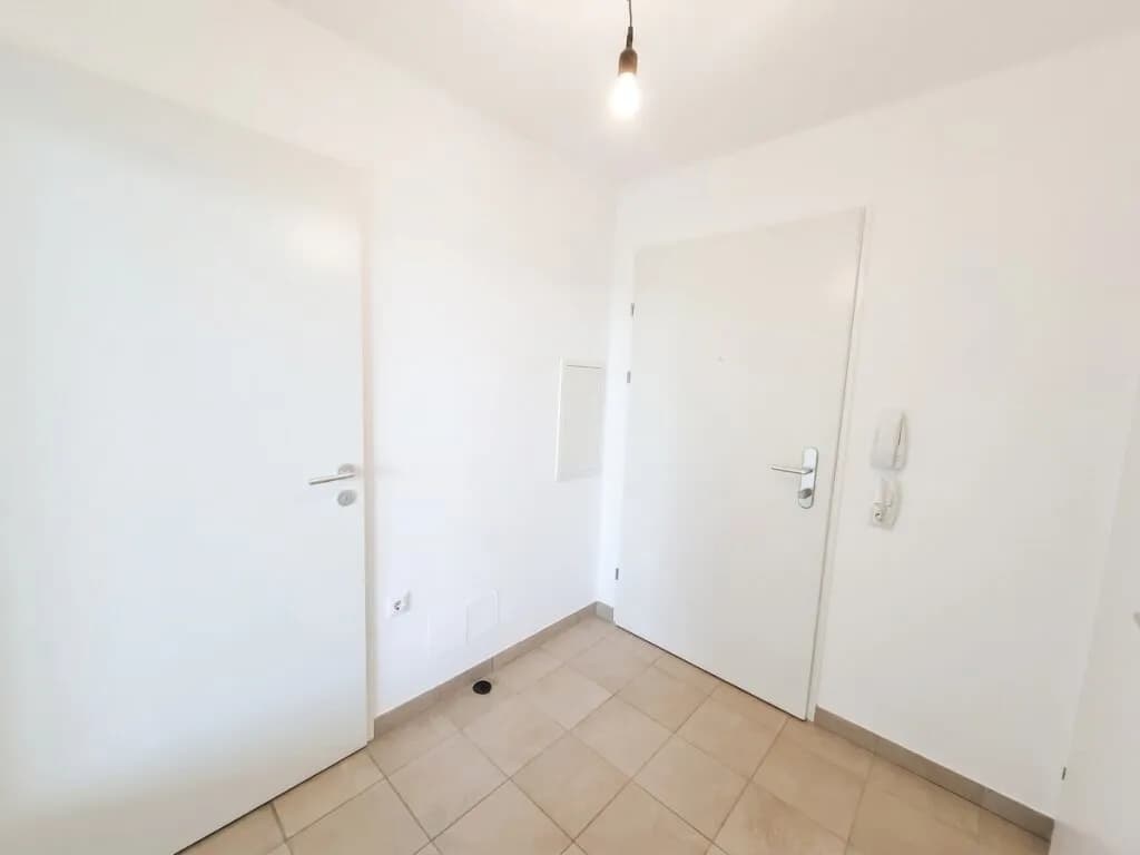 2-Zimmer-Wohnung mieten in Amstetten – 45,57 m², € 456 – Bild 18 von 22