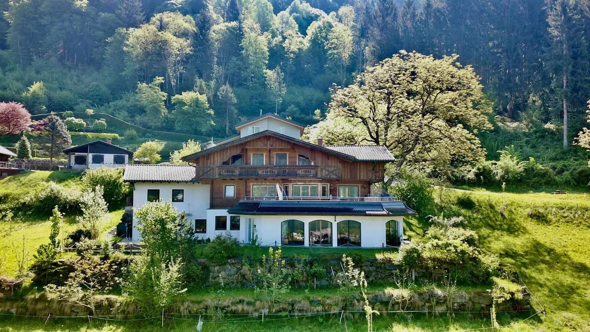 10-Zimmer-Haus kaufen in Feldkirchen – 420 m², € 1.950.000