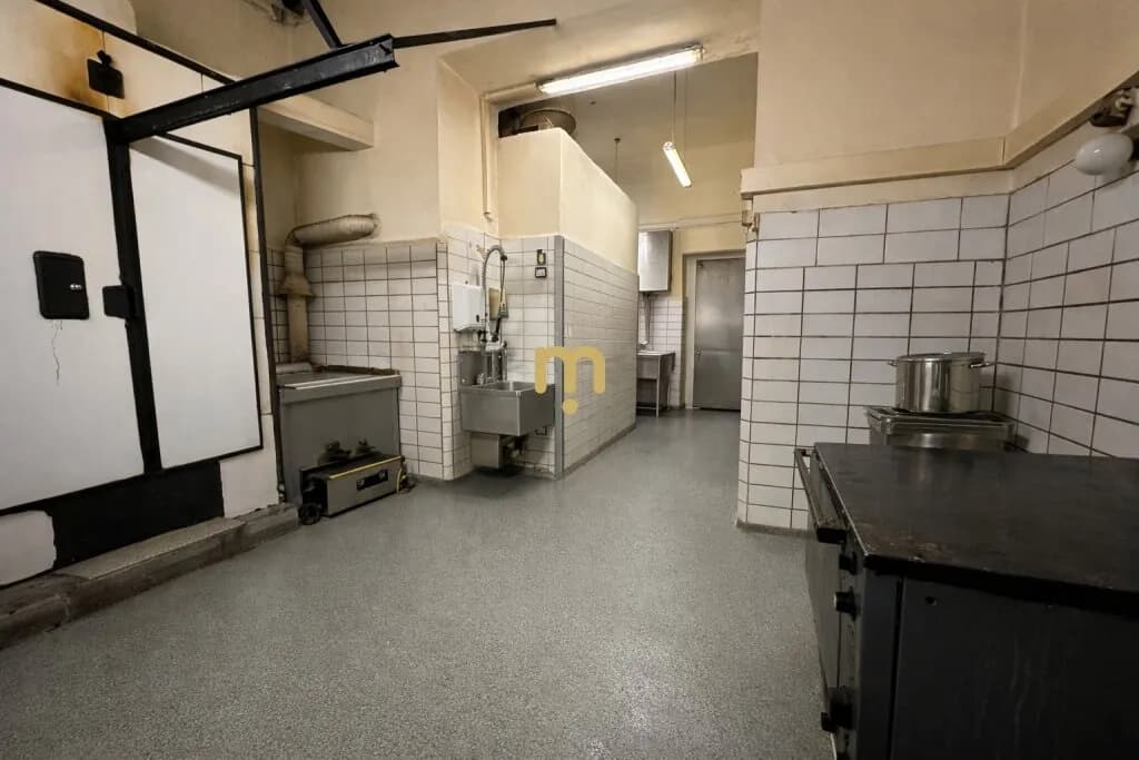 Gewerbeimmobilie kaufen in Wien – 138 m², € 345.000 – Bild 8 von 9