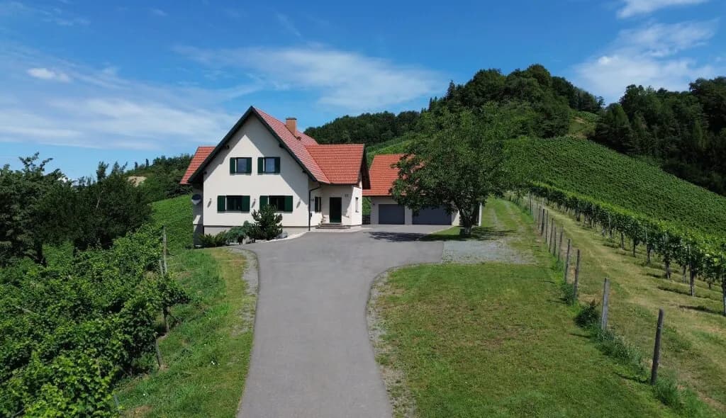 Haus kaufen in Leibnitz – 220 m², € 1.350.000 – Bild 2 von 10