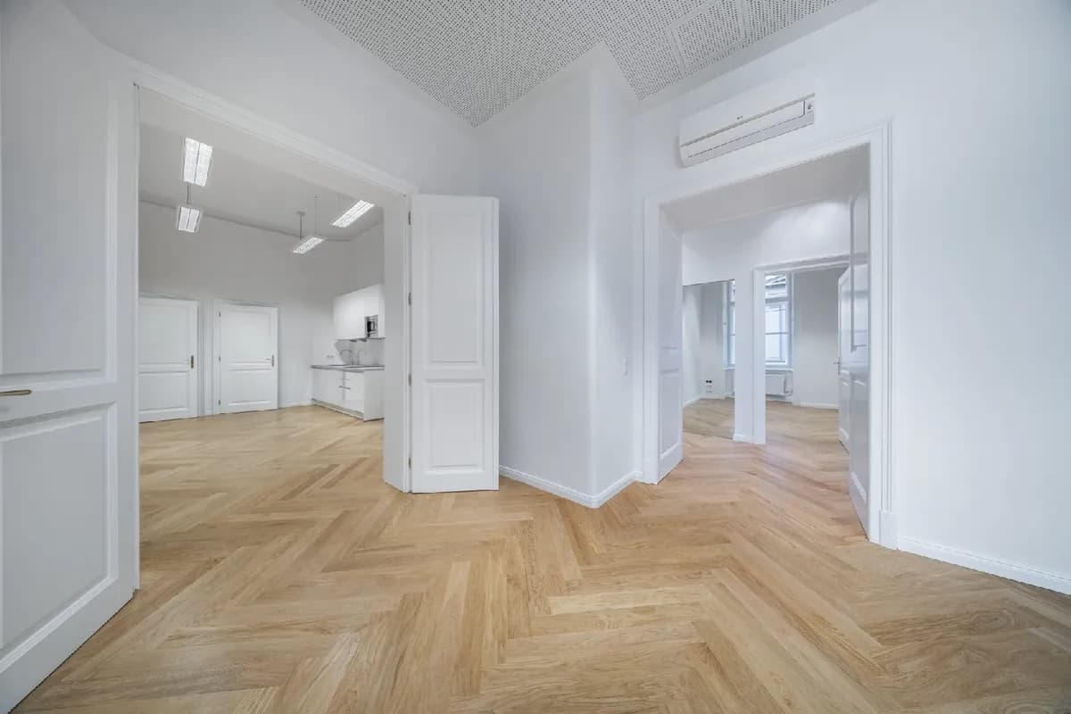 12-Zimmer-Gewerbeimmobilie mieten in Wien – 270 m², € 6.761