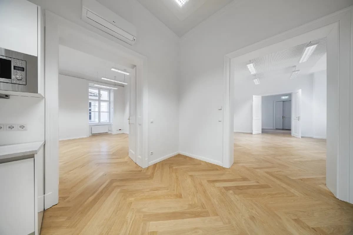 12-Zimmer-Gewerbeimmobilie mieten in Wien – 270 m², € 6.761 – Bild 8 von 30