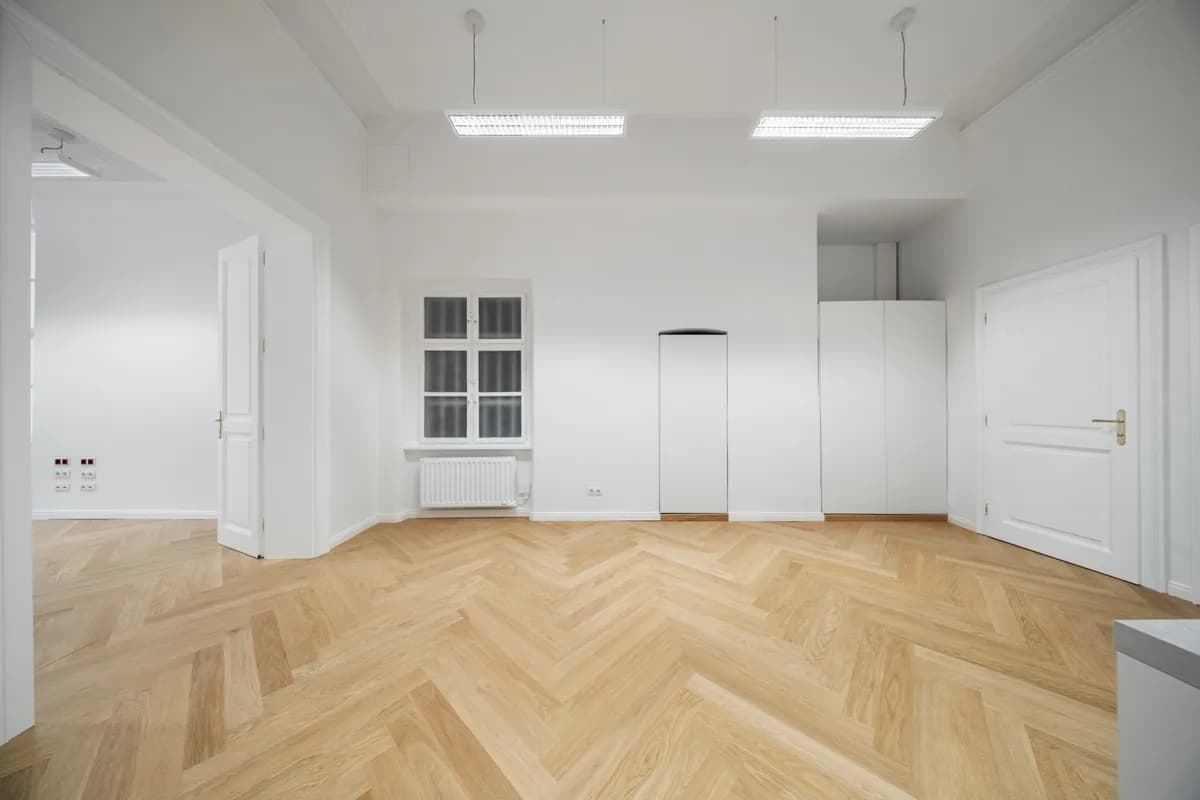 12-Zimmer-Gewerbeimmobilie mieten in Wien – 270 m², € 6.761 – Bild 21 von 30
